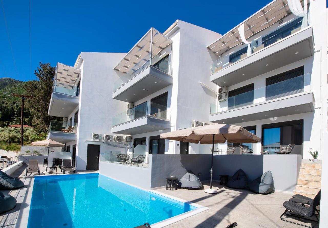 Vila Kalipso & Nafsika Maisonettes Grey Diamond Nikiana Exteriér fotografie